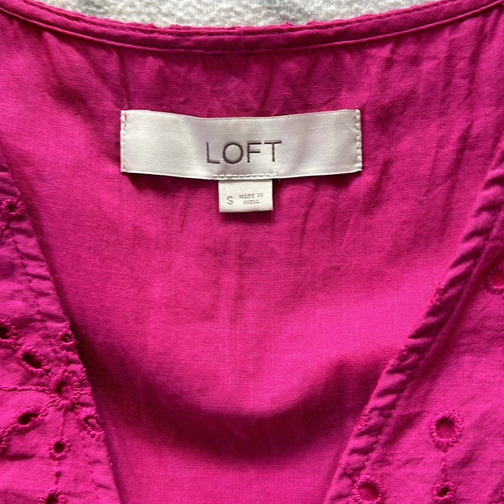 LOFT Magenta Eyelet Ruffle Blouse - Picture 4 of 4